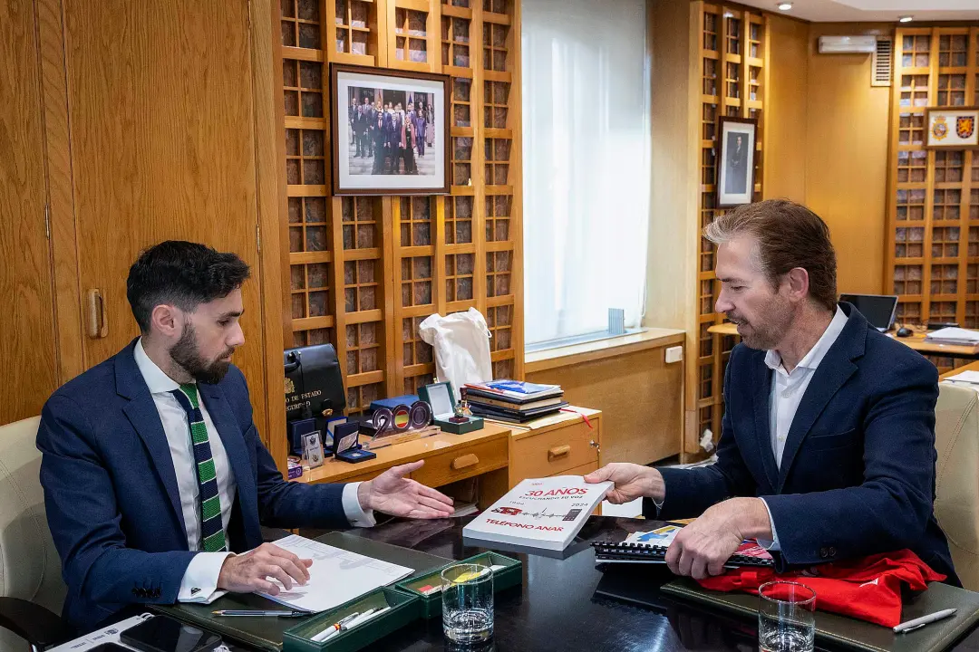 Fundación ANAR se reúne con el secretario de Estado de Seguridad para presentar el estudio ‘Teléfono ANAR. 30 años escuchando su voz’